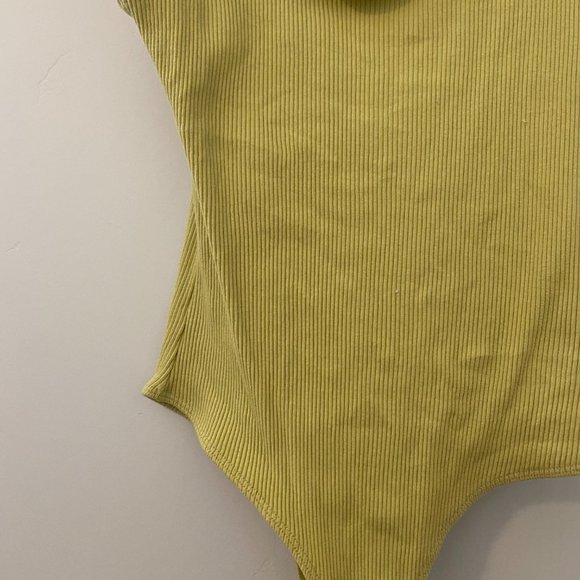 Lulus Ribbed  Bodysuit - Picture 4 of 4